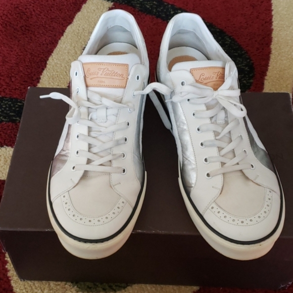 Louis Vuitton leather sneakers - Picture 4 of 5
